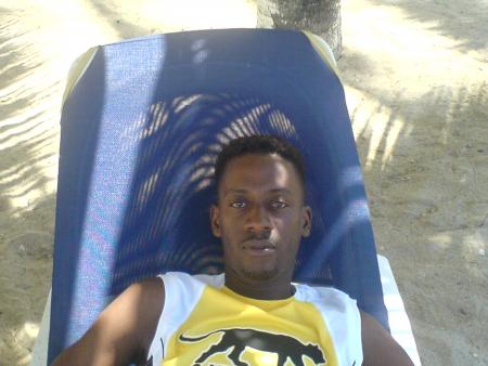 raymond aka yemond